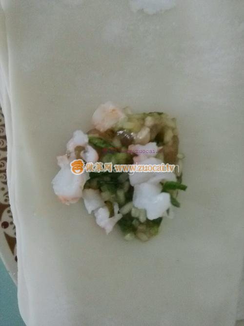 暖胃海鲜豌豆苗馄饨的做法