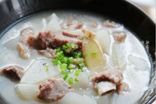 萝卜排骨汤的做法大全