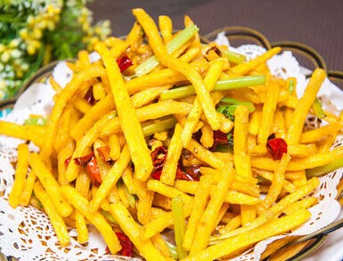 干煸土豆丝，干煸土豆丝的做法