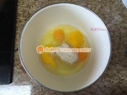 老式鸡蛋糕的做法