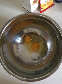 蓝莓酱松饼的做法步骤3
