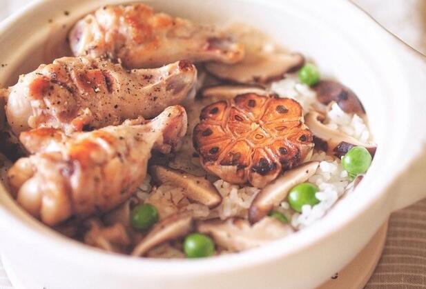 饭菜一锅熟的美味鸡腿炊饭怎么做？