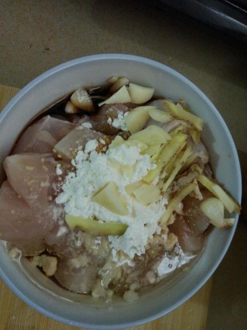 粉蒸鸡肉的做法