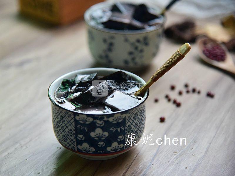 红豆沙龟苓膏的做法