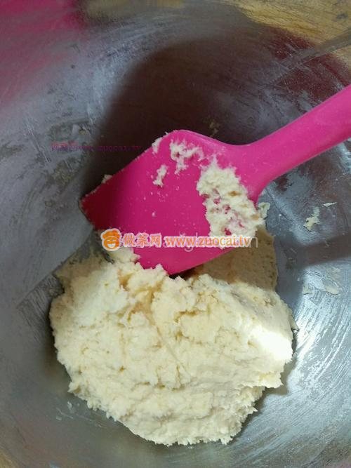 椰蓉菠萝包的做法