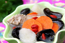 山药胡萝卜排骨汤做法