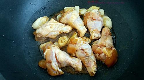 可乐焖鸡腿的做法