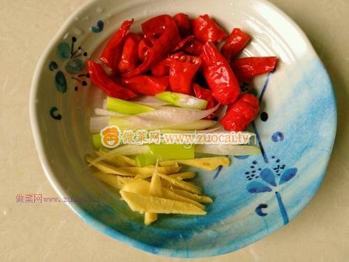 辣椒炝白菜的做法