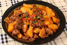 土豆炖肉
