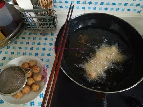 黄金豆腐丸的做法