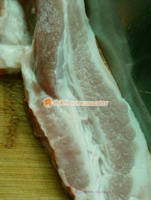 胡萝卜肉馅馄炖的做法