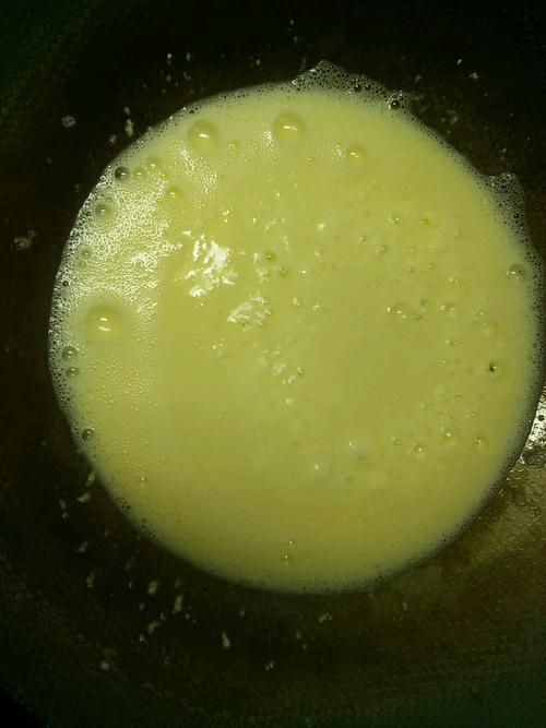 鸡蛋冰淇淋的做法