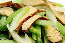 香干炒芹菜怎么做好吃又简单