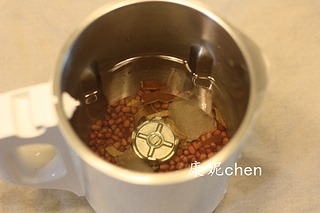 红豆沙龟苓膏的做法步骤：4