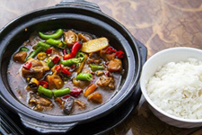 黄焖鸡米饭