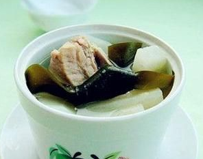 萝卜海带排骨汤