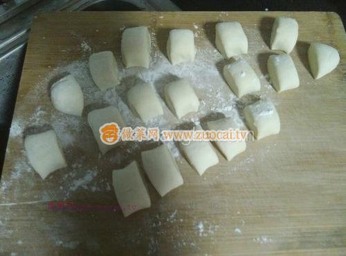 萝卜肉馅包的做法
