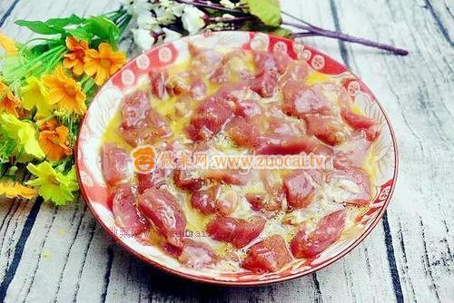 菠萝咕噜肉的做法