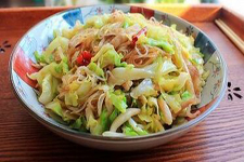 圆白菜炒粉丝