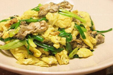 海蛎子炒鸡蛋