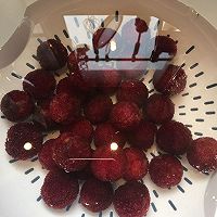 糖水杨梅的做法图解2