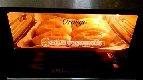 葱香面包的做法