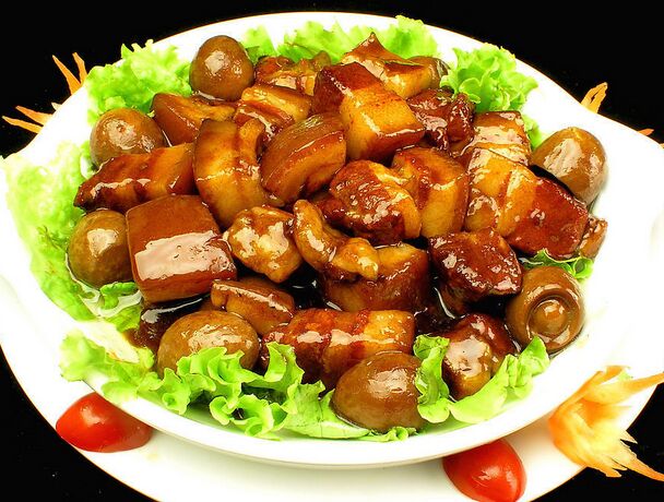 鹌鹑蛋红烧肉