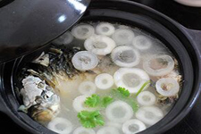 通草鲫鱼汤