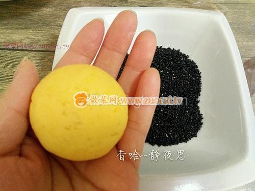 黑芝麻红薯饼（烤箱版）的做法