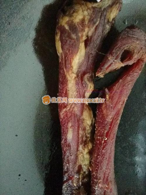 青蒜炒(瘦)腊肉的做法
