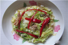 圆白菜炒肉的做法