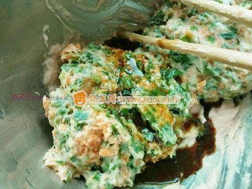 胡萝卜肉馅馄炖的做法