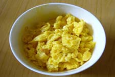 香油炒鸡蛋