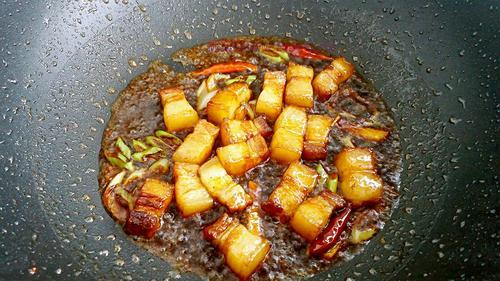 山药红烧肉的做法