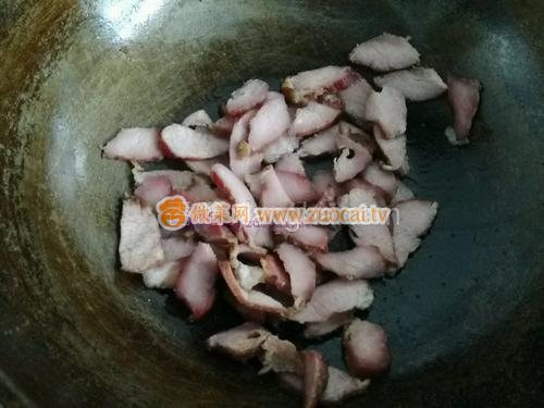 青蒜炒(瘦)腊肉的做法