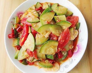 黄瓜炒肉片
