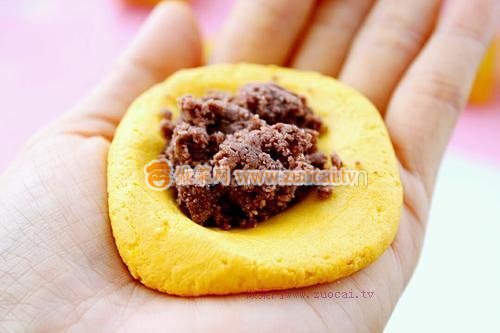 椰蓉南瓜豆沙饼的做法