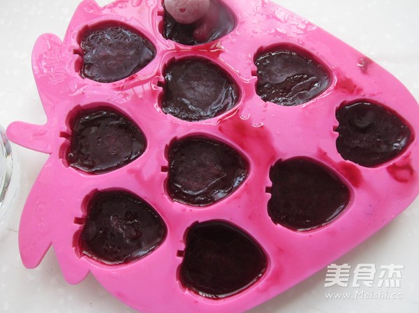 夏日冰品--桑葚冰块的做法