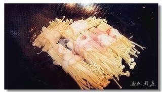培根金针菇的做法步骤：12