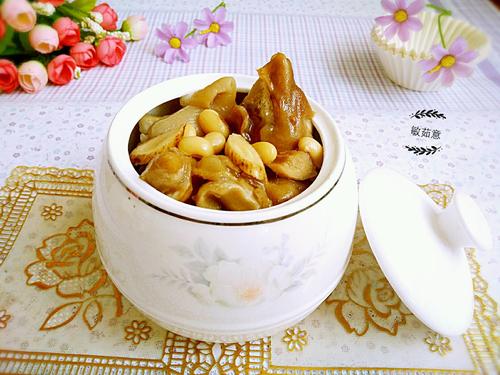 黄芪黄豆煲猪爪的做法