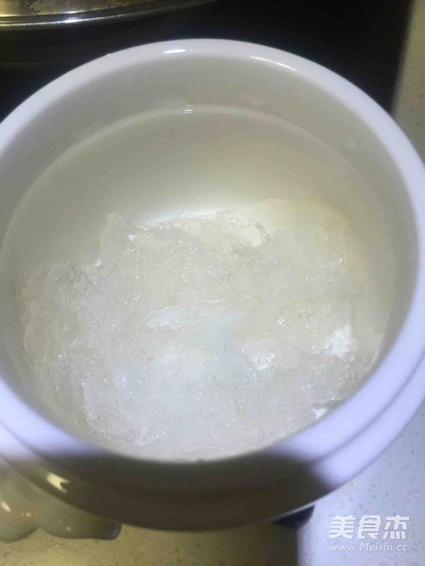 炖燕窝的做法