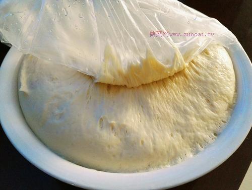红豆沙小餐包的做法