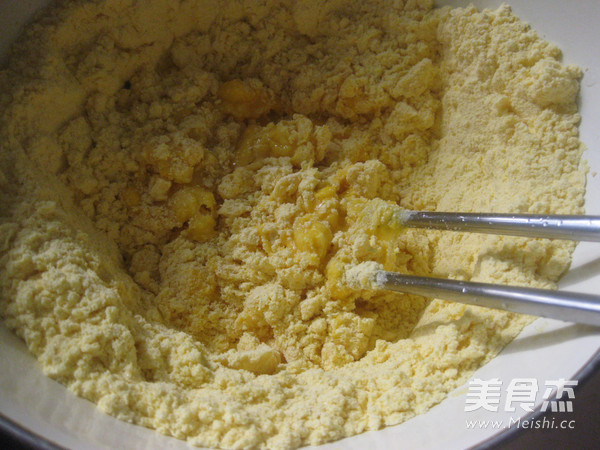 玉米面鸡蛋小饼#幼儿3岁菜谱#的做法
