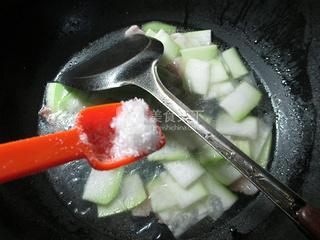 咸肉长瓜煮粉丝 的做法步骤：6