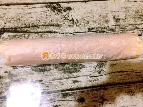 蓝莓蛋糕卷的做法