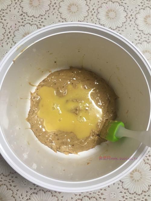 红糖枣泥磅蛋糕的做法