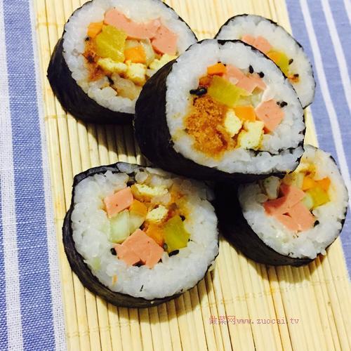 紫菜包饭的做法