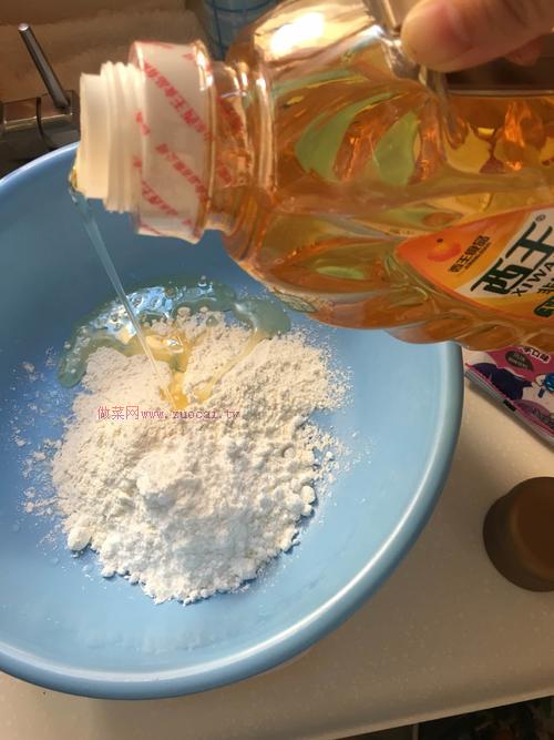 紫薯蛋黄酥的做法