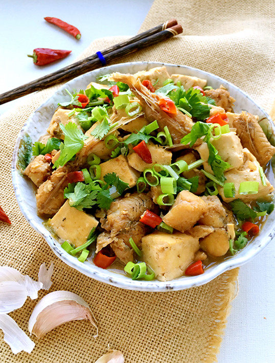 豉香胖头鱼炖豆腐