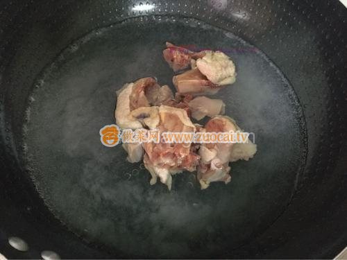 冬瓜炖鸡汤的做法